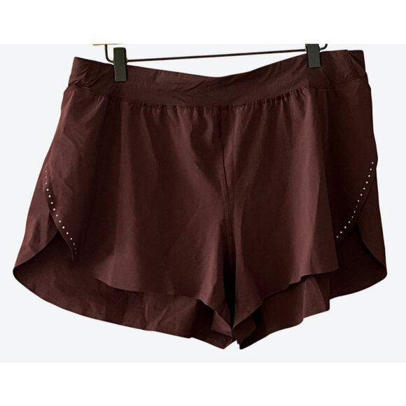 Lululemon Pants - Lululemon Women's XL Burgundy Fast Free High Rise Classic Fit Split Shorts  33"